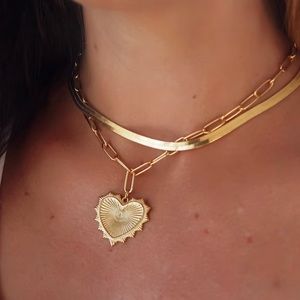 Heart charm toggle necklace
